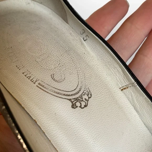 H8 TODs Aspen Patent Leather Heels​ - Picture 10 of 11